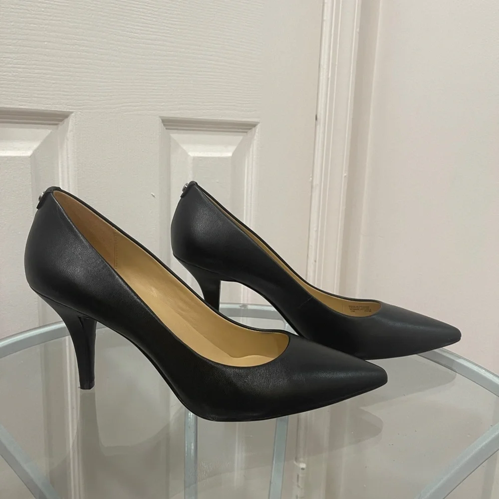 Michael Kors Heels - Picture 3 of 10